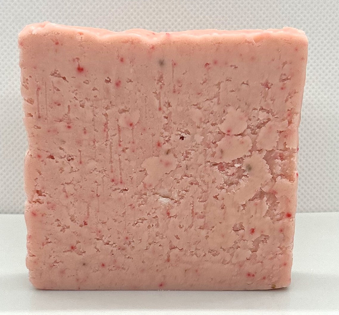 Strawberries & Cream Fudge